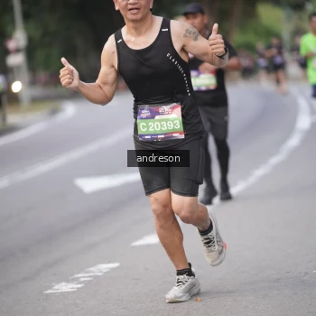 Runner Photo 3795154