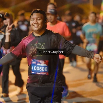 Runner Photo 3795164