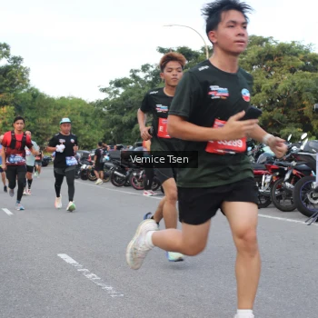Runner Photo 3795166