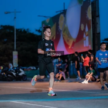 Runner Photo 3795184