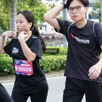 Runner Photo 3795202