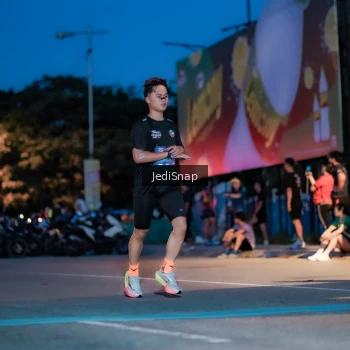 Runner Photo 3795211