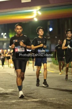 Runner Photo 3795216