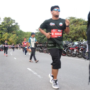 Runner Photo 3795320