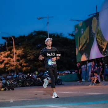 Runner Photo 3795326