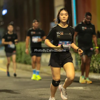 Runner Photo 3795341