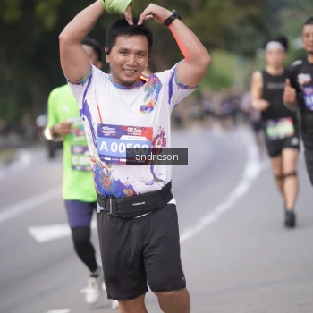 Runner Photo 3795395