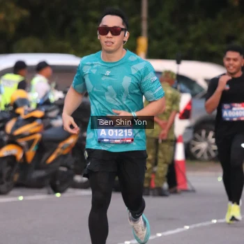 Runner Photo 3795396