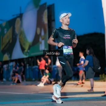 Runner Photo 3795407
