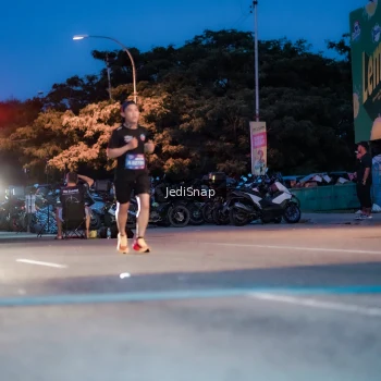 Runner Photo 3795436