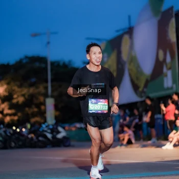 Runner Photo 3795514