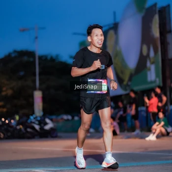 Runner Photo 3795521