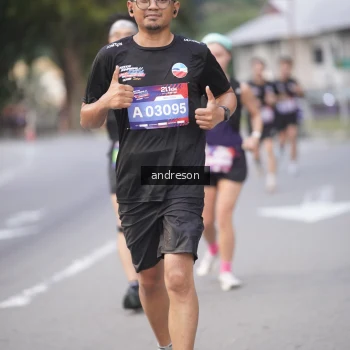 Runner Photo 3795526