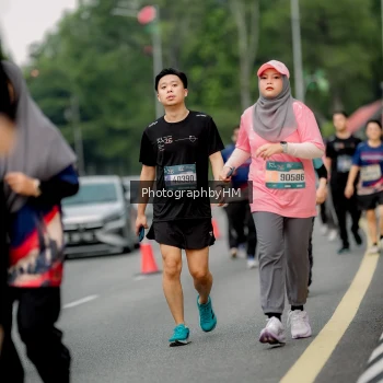 Runner Photo 3795535