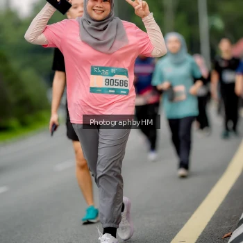 Runner Photo 3795575