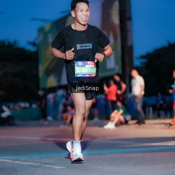 Runner Photo 3795586