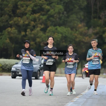 Runner Photo 3795596