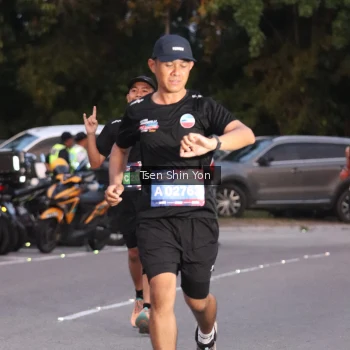 Runner Photo 3795604