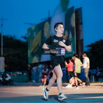 Runner Photo 3795633