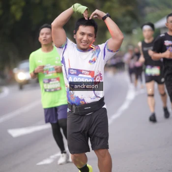Runner Photo 3795657