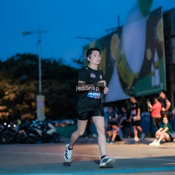 Runner Photo 3795664