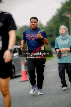 Runner Photo 3795677