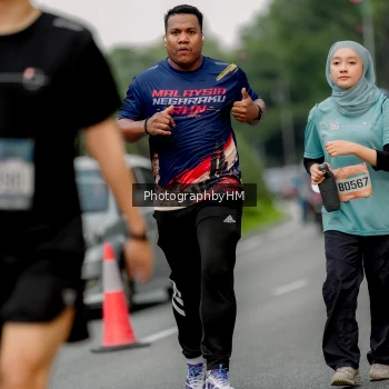 Runner Photo 3795688
