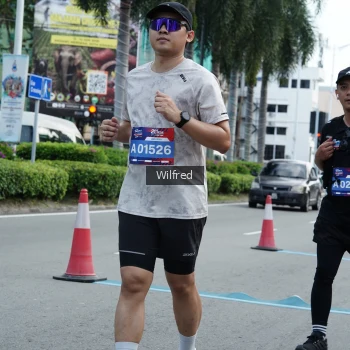 Runner Photo 3795691