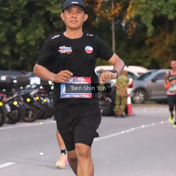 Runner Photo 3795712