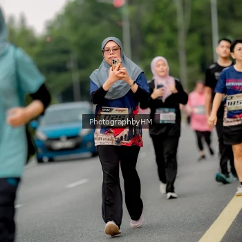 Runner Photo 3795713