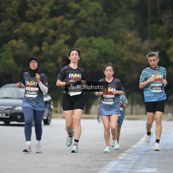 Runner Photo 3795715