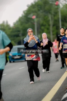 Runner Photo 3795718