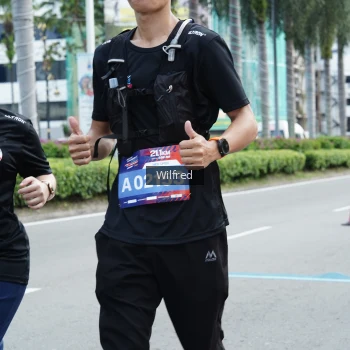 Runner Photo 3795725