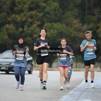 Runner Photo 3795733