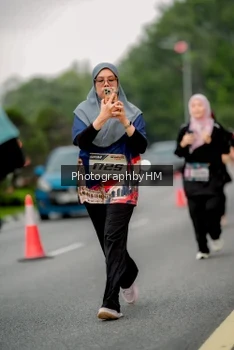 Runner Photo 3795755