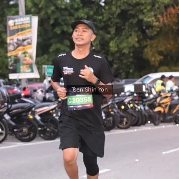 Runner Photo 3795761