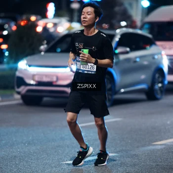 Runner Photo 3795765