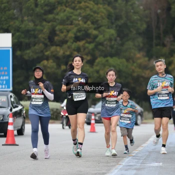Runner Photo 3795772