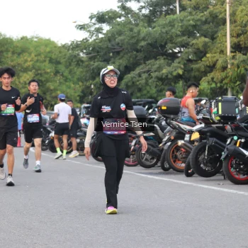 Runner Photo 3795780