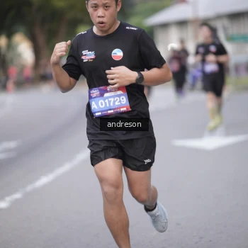 Runner Photo 3795783