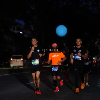 Runner Photo 3795806