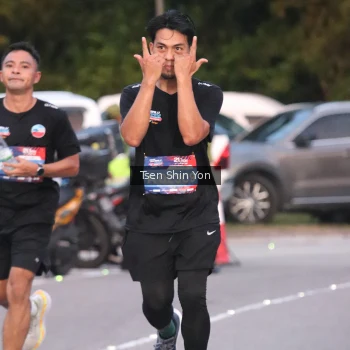 Runner Photo 3795823