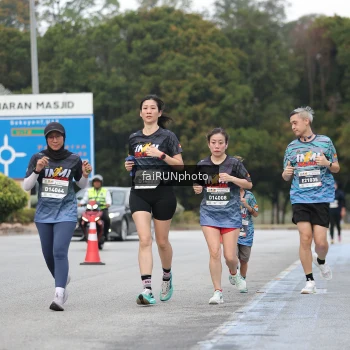 Runner Photo 3795824