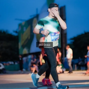 Runner Photo 3795825