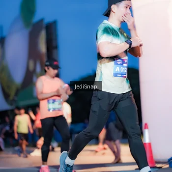Runner Photo 3795861