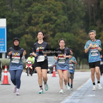 Runner Photo 3795864