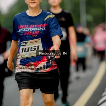 Runner Photo 3795865