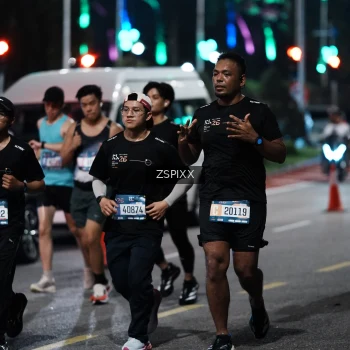 Runner Photo 3795944