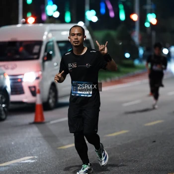 Runner Photo 3795971