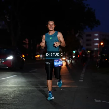 Runner Photo 3795976
